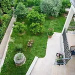 Apartament Lanca *