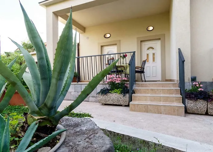 Lanca * 奥帕提亚